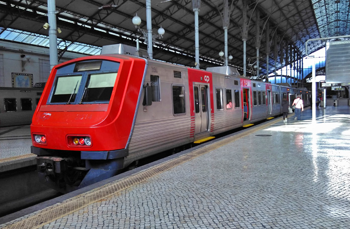 How to Get to Sintra from Lisbon